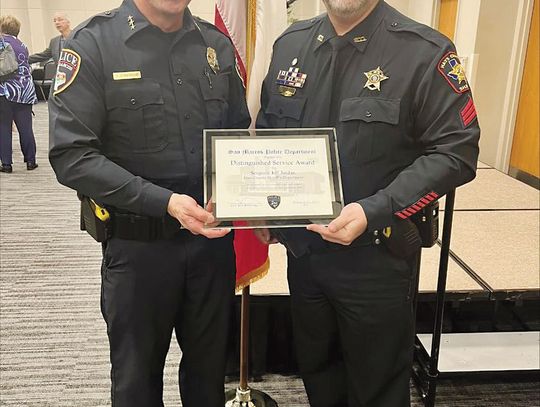 Jeff Jordan earns Distinguished Service Award