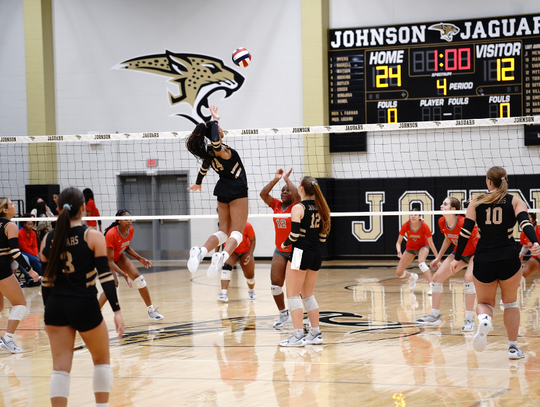 Johnson Jaguars defeat Rockets
