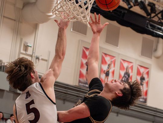 Johnson Jaguars outscore Austin Maroons