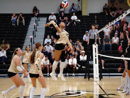 Johnson Lady Jags defeated by Maroons, remain 2nd in district
