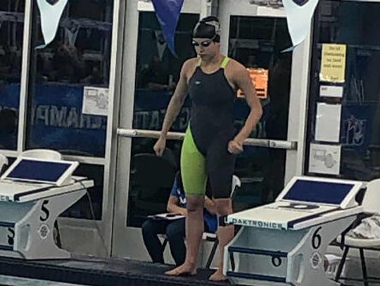 Junior qualifies for Regionals and State