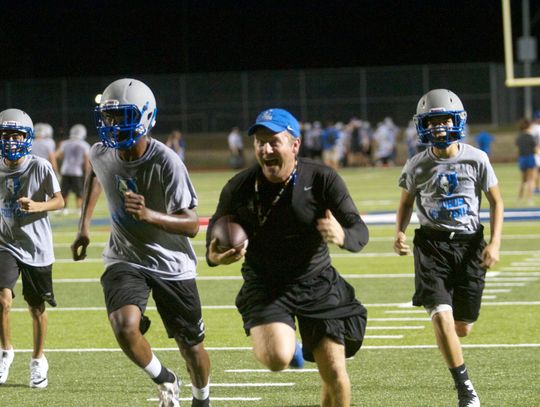 Kirkland leaves Lehman to coach at Incarnate Word