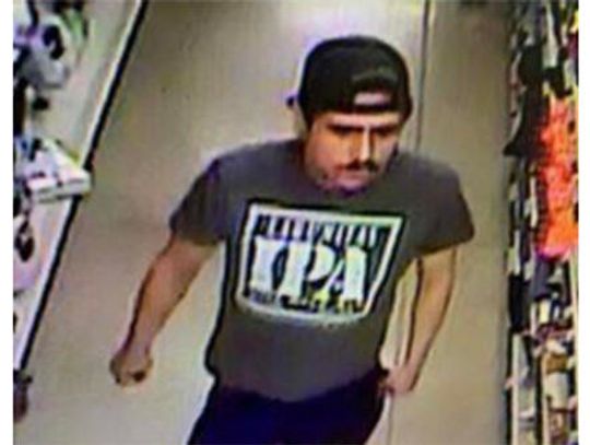 Kyle authorities seek flasher