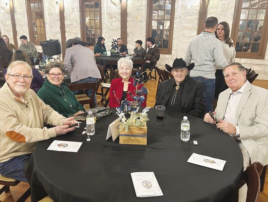 Kyle officers celebrate at gala