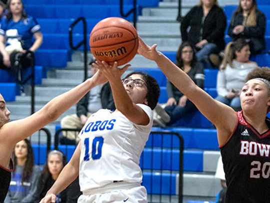 Lady Lobo hoops take fifth in district after loss to Bowie