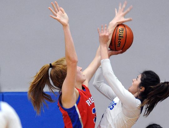 Lady Rebels come out on top in tight battle with Lehman