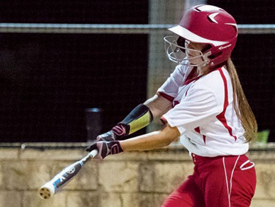 Lady Rebs maintain win streak with victory over Vista Ridge