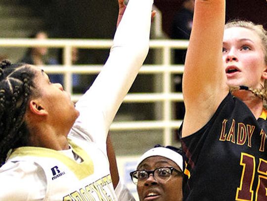 Lady Tigers spank Crockett in playoffs
