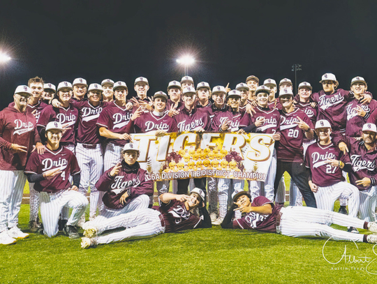 Late-inning rally lifts Dripping Springs Tigers to Bi-District Champions