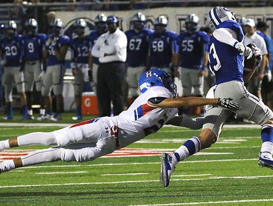 Late scores lift Georgetown past Hays 35-28