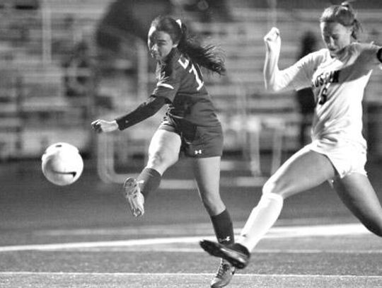 Lehman, Austin High tie 1-1 after late penally kick