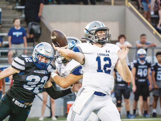 Lehman Lobos fall to McCallum Knights
