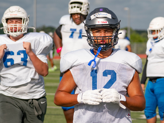 Lehman Lobos football kicks off season with Family Fun Day