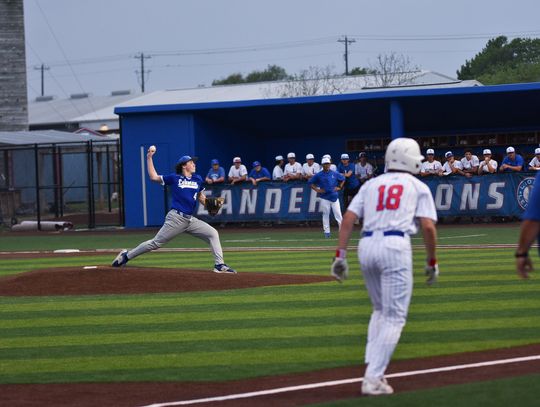 Lehman Lobos prevail over Leander Lions