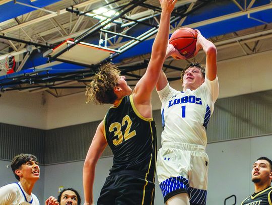 Lehman Lobos top Crockett Cougars