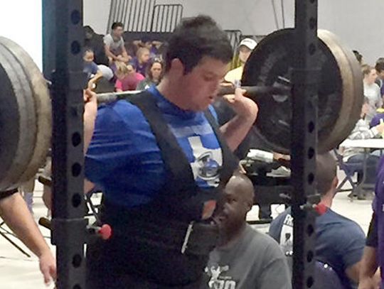 Lehman powerlifters earn honors at invitiational