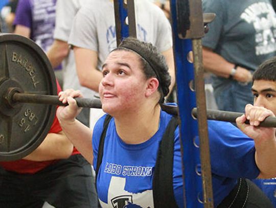 Lobo girls perform at State