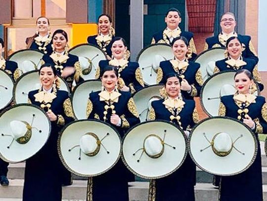 Lobo mariachi earns high marks at state