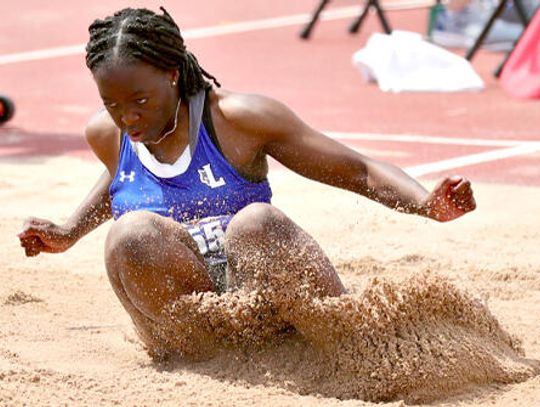 Lobo’s Fitzgerald makes third trip to state meet
