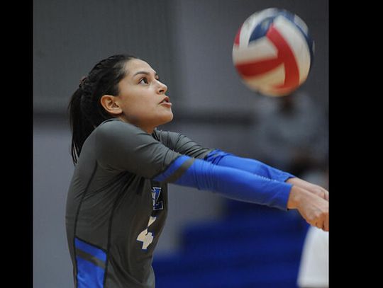 Lobo volleyball crushes Austin Northeast in three