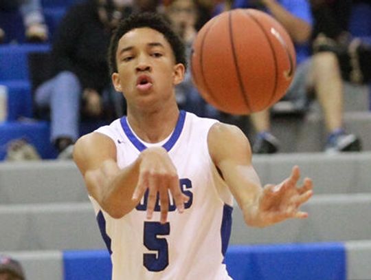 Lobos fall short in upset bid to Lions