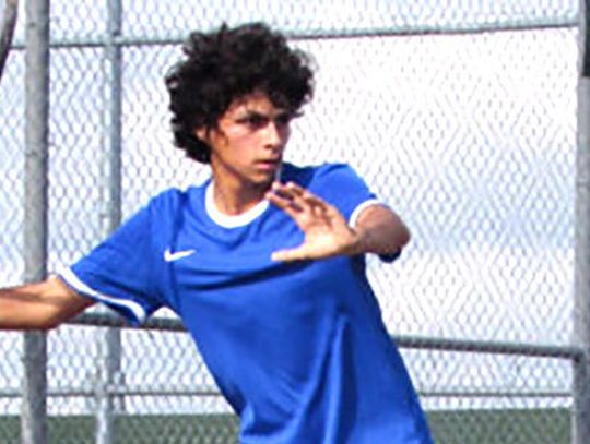 Lobos netters earn two wins in three-day span