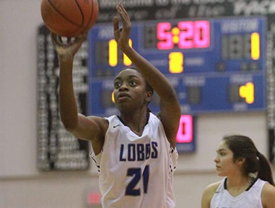 Lobos show improvement at Hays CISD Classic