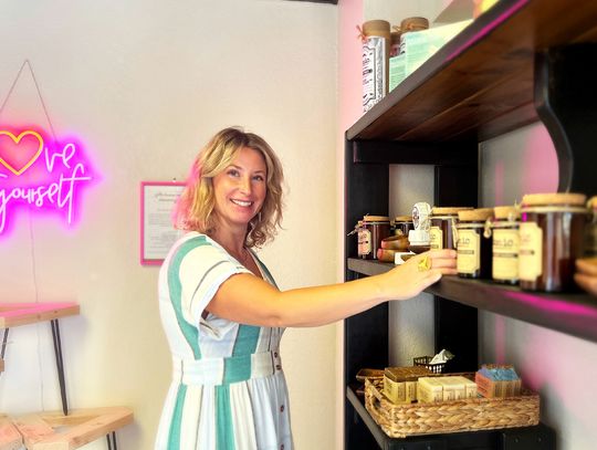 Local apothecary celebrates opening in Wimberley