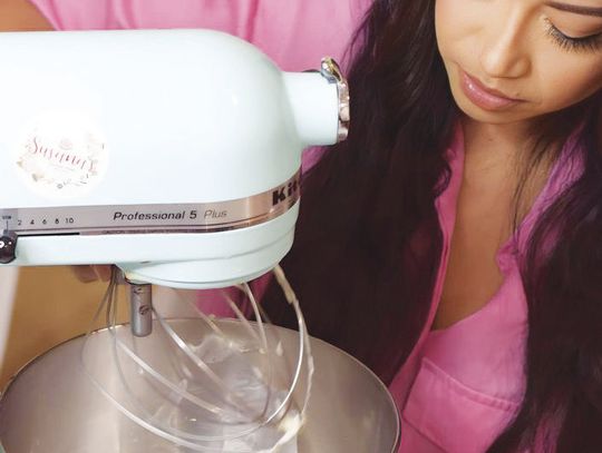 Local cake artist competes to be ‘The Greatest Baker’