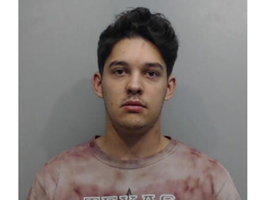 Man charged with intoxication manslaughter after Buda wreck