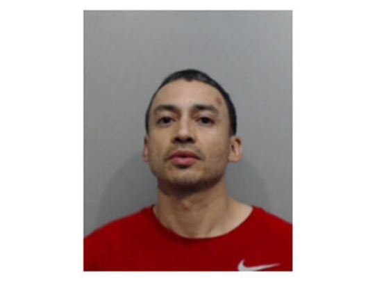 Man leads police on 100 mph chase in Kyle