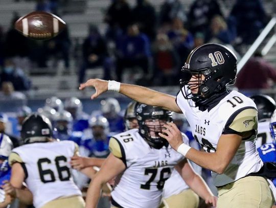 Medina dazzles as Johnson tops Lehman 44-20