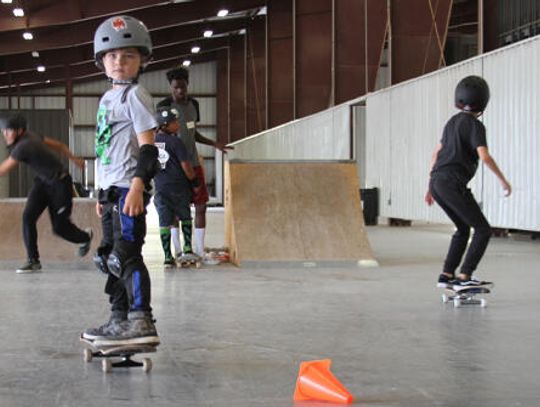 Professional skateboarder hosts summer camps in Dripping Springs