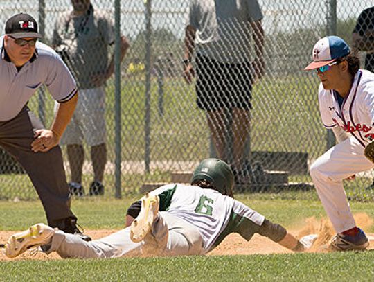 Rattlers shake Rebs to close baseball season