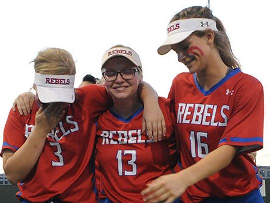 Rebel softball falls to Canyon in a 5-2 heartbreaker