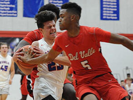 Rebels fall to Del Valle 72-65