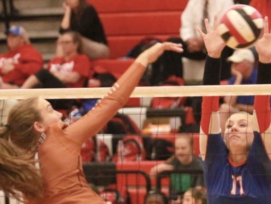 Rebs rattle San Marcos in three