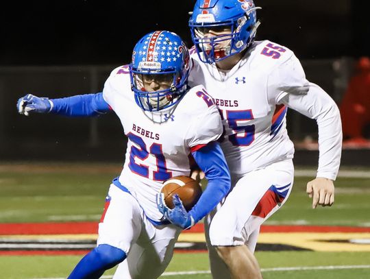 Rebs ready for playoffs after Del Valle win