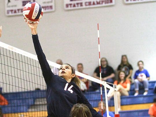 Rebs top Cavs, win 5th straight