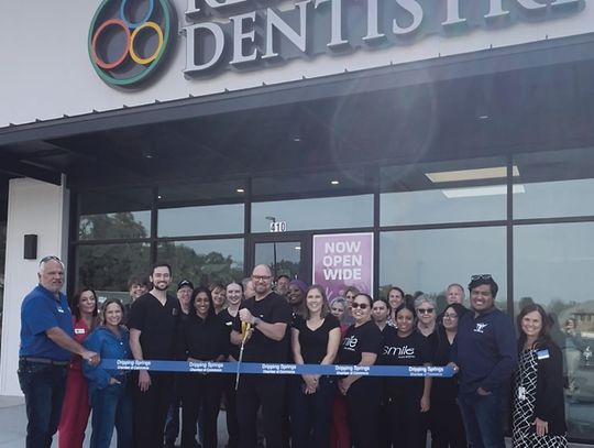 Renken Dentistry celebrates ribbon cutting in Dripping Springs