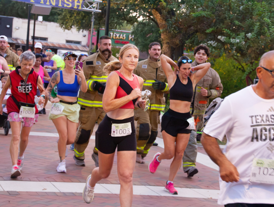 Runners unite for firefighter nonprofit