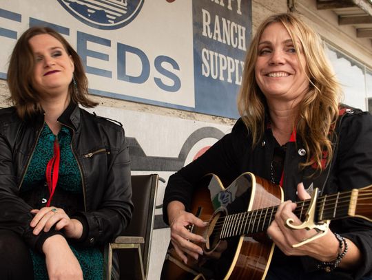 Songwriters converge on Dripping Springs for festival