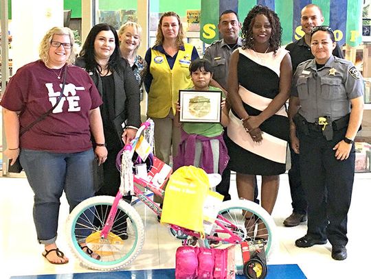 Sponsors of Unforgettable Families and Friends offer reading incentives