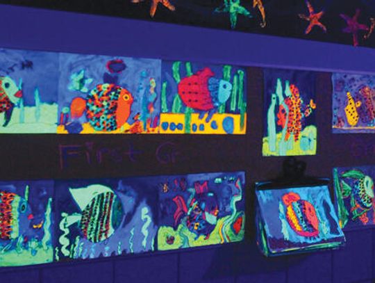Students create 'Glow Show'