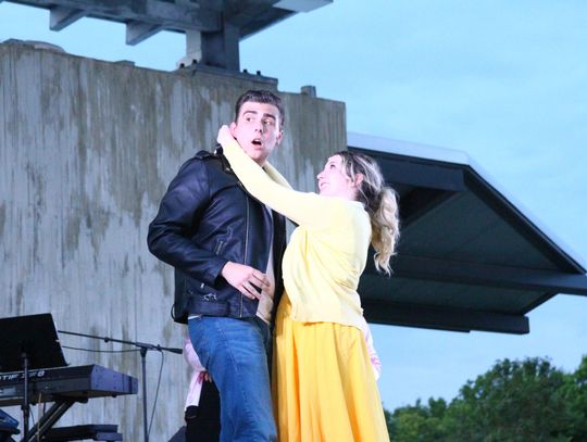 'Summer lovin', havin' a blast' at Arts in the Park production of 'Grease'