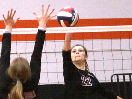Teamwork makes the dream work for Hays County volleyballer