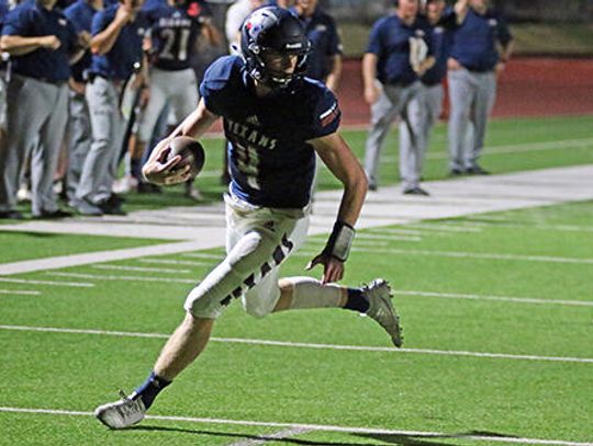 Texans edge Buffs 29-22