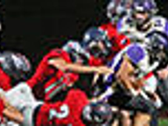 Texans fall to Panthers