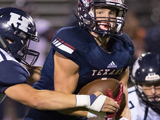 Texans smother Owls 49-17