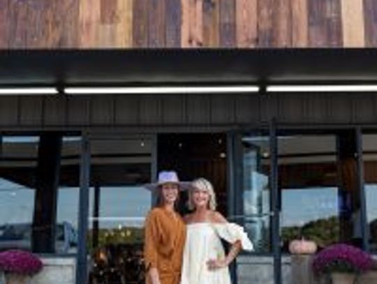 Texas Iowa Reclaimed opens first studio in Wimberley